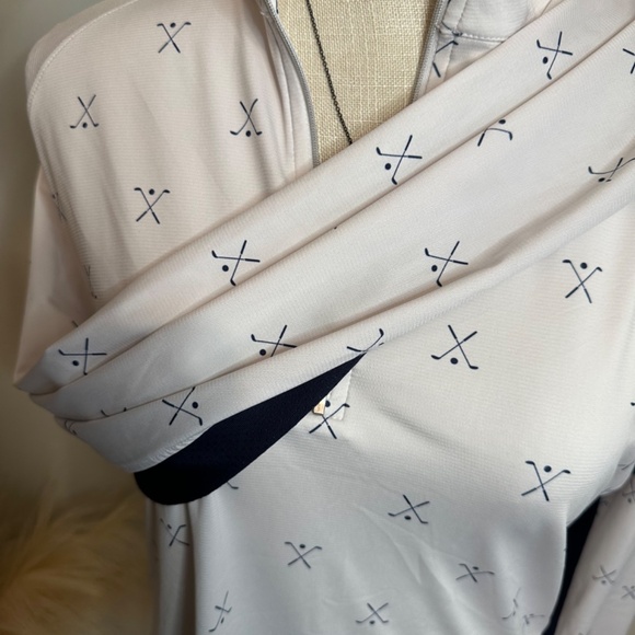 White and Navy Golf - Picture 4 of 6